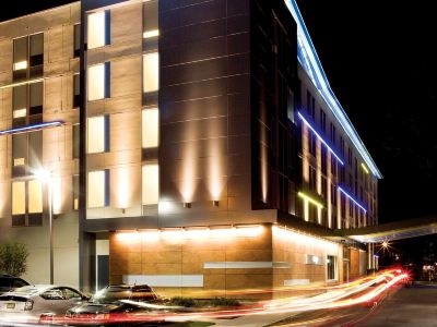 Aloft Vaughan Mills