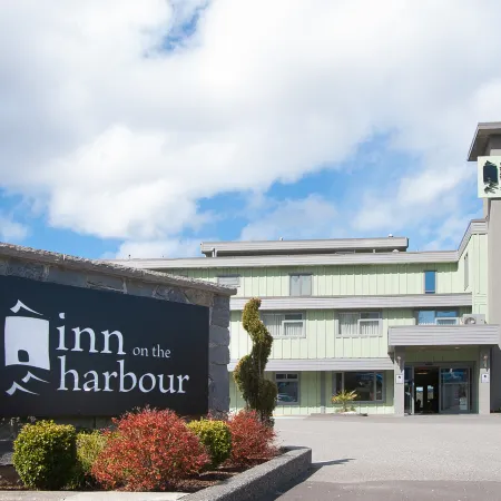 Inn on the Harbour