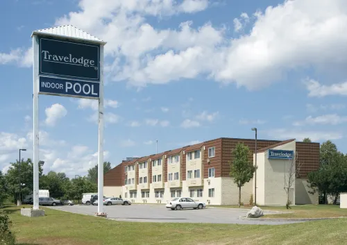 Travelodge by Wyndham Ottawa East