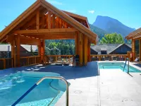 Moose Hotel and Suites Hotels in Banff