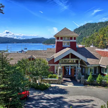 Poets Cove Resort & Spa