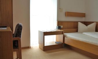 Hotel-Garni 'Zum Weinkrug'