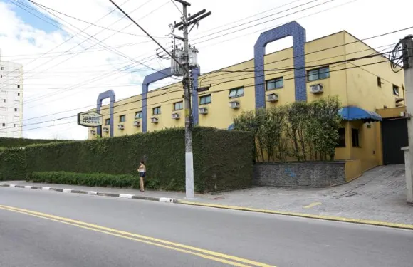 坎塔里拉酒店（限成人）