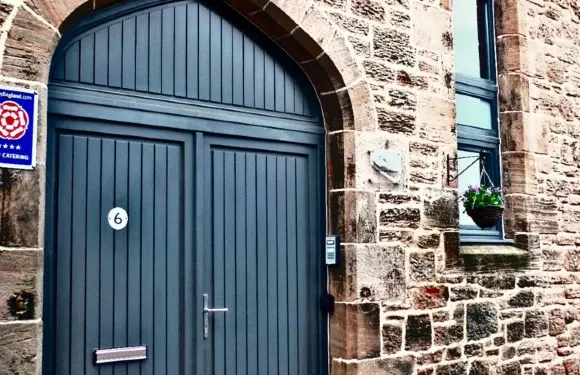 歐德坦普拉旅館