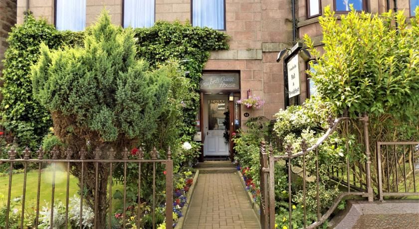 Crawfords Guest house - Housity