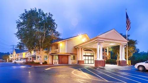Best Western Plus the Inn at Sharon/Foxboro Hotels in Sharon