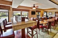 Comfort Inn Wings Stadium Hotels in Kalamazoo