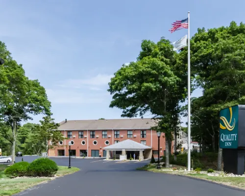 Cape Cod Hotel โรงแรมในสเตเบิลทาวน์