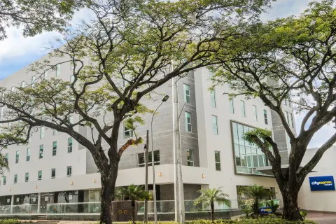 City Express Plus by Marriott Cali Colombia