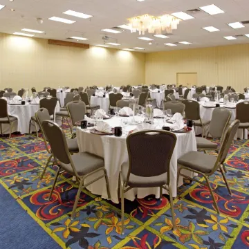 Red Lion Hotel & Conference Center Cheyenne