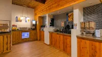Sturgis Lodge and Suites - breakfast