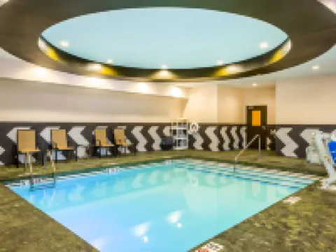 舒適套房酒店-穆爾俄克拉何馬市 穆爾酒店