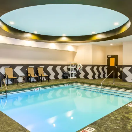 Comfort Inn & Suites Moore - Oklahoma City