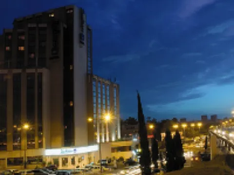 Radisson Blu Hotel, Lisbon Hotels near Humberto Delgado Airport