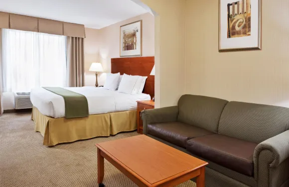 洲際酒店集團霍威爾智選假日酒店及套房