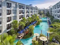 Courtyard by Marriott Bali Seminyak Resort Hotels near Double Six