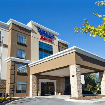Fairfield Inn & Suites Atlanta Buford/Mall of Georgia Hotels near Rabbit Hill Park