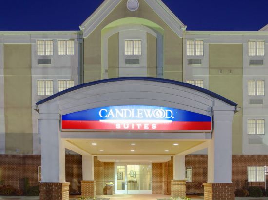 Candlewood Suites VIRGINIA BEACH TOWN CENTER by IHG