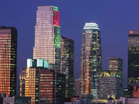 ダブルツリー バイ ヒルトン ロサンゼルス - コマース コマースのホテル