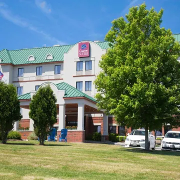 Comfort Suites West Warwick - Providence