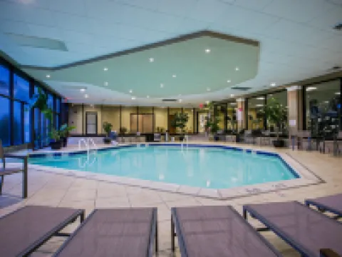 Crowne Plaza NEWARK AIRPORT by IHG โรงแรมในเอลิซาเบท