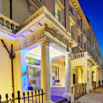 Holiday Inn Express LONDON - VICTORIA by IHG Отели рядом с достопримечательностью «Пимлико»