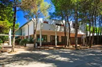Hotel Kyrie Isole Tremiti فنادق في Province of Foggia