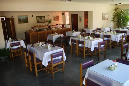 Taperapuan Praia Hotel Отели рядом с достопримечательностью «Taperapuan»