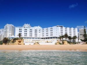 Holiday Inn Algarve - Armacao de Pera