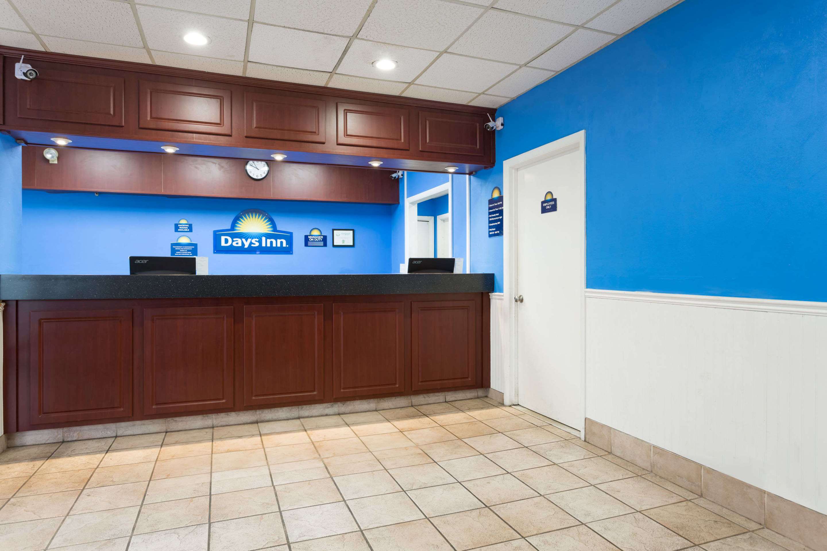 Days Inn by Wyndham Salisbury