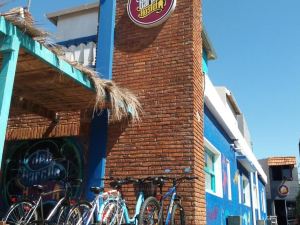 Del Barcito Hostel and Suites