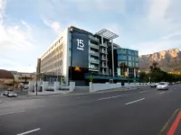 The Capital 15 on Orange Hotel & Spa Hotels near Galielol Raghmaan Jamaa Masjid