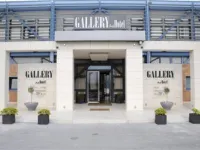 Gallery Art Hotel Các khách sạn gần Zoologikos Kipos