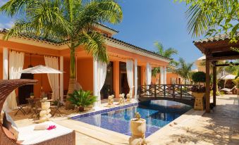Royal Garden Villas, Luxury Hotel