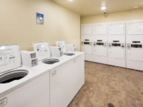 Studio 6 Birmingham, AL - Medical Center Hotels in Pelham