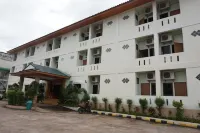 SP Residence Hotels near Wat That ban Samran Tai
