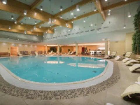 Wellness Hotel Diamant Hotele w: Hluboka Nad Vltavou