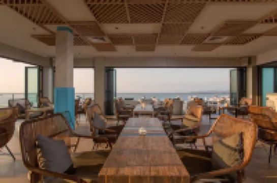 Cape Sienna Gourmet Hotel & Villas