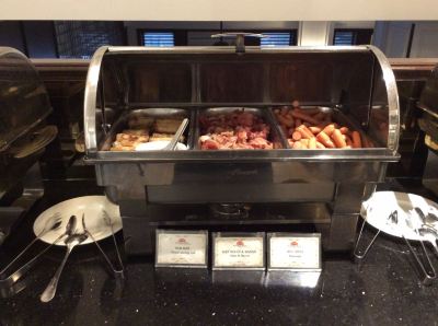 レストラン ホアンニョックコチンチンホテルの写真