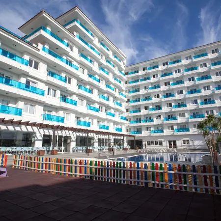 Aparthotel Acuazul