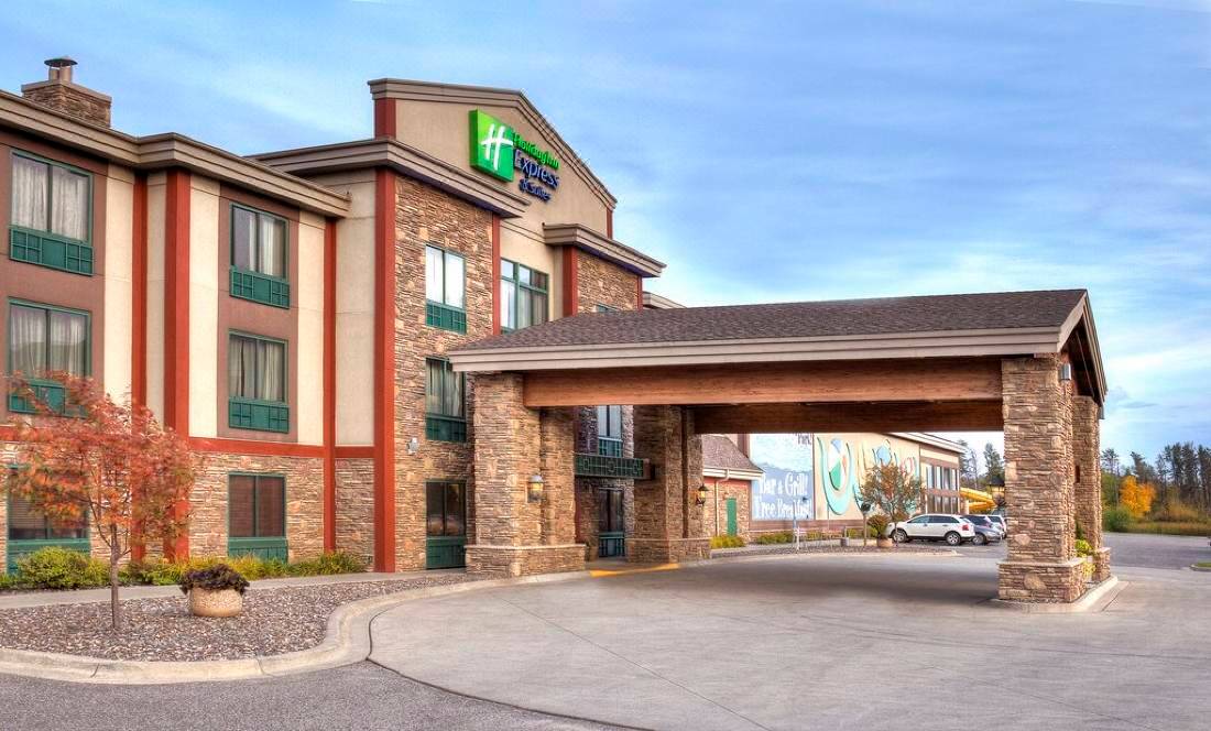 car rental brainerd mn airport