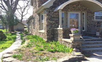 Aberdeen Stone Cottage Bed & Breakfast