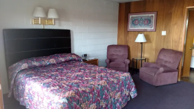 Midtown Inn & Suites