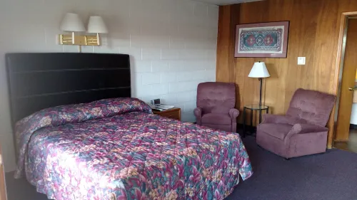 Midtown Inn & Suites Hotels in La Junta