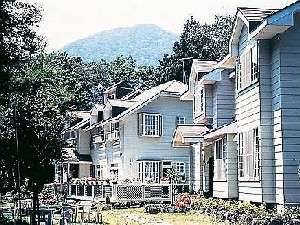 ペンション湖水祭 富士河口湖 宿泊予約 安い料金プラン 口コミ 部屋写真 Trip Com