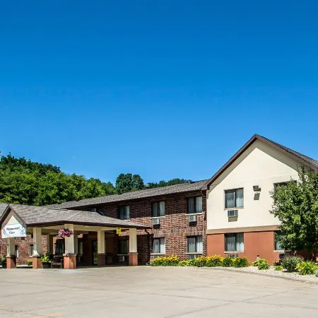 Quality Inn & Suites Decorah