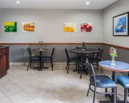 Quality Inn - breakfast
