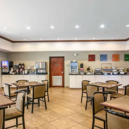 Comfort Inn and Suites