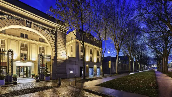 Hôtel le Louis Versailles Château - MGallery