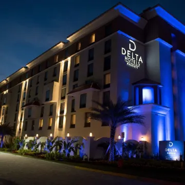 Delta Hotels by Marriott Orlando Lake Buena Vista